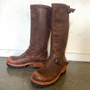 Jim Barnier classic engineer boots. Only worn twice. Excellent condition!